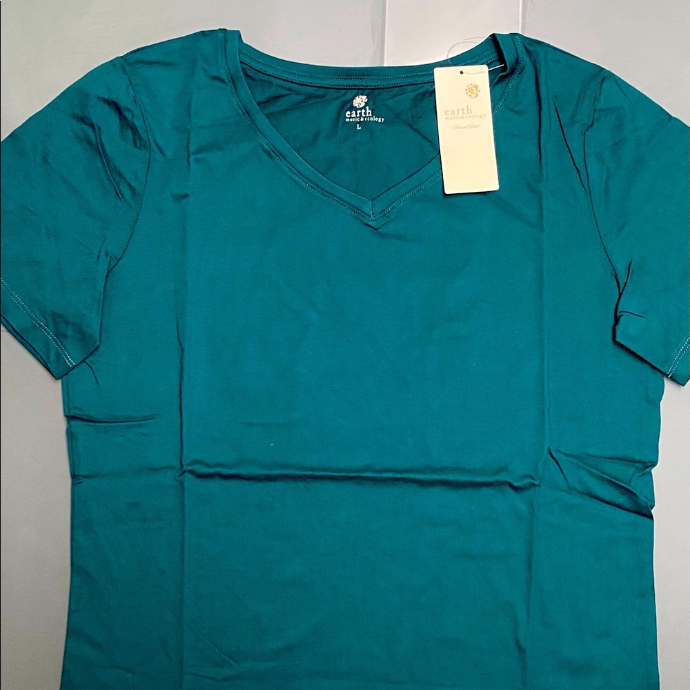 Japanese vneck casual shirt